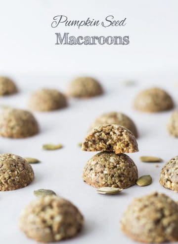 Pumpkin Seed Macaroons