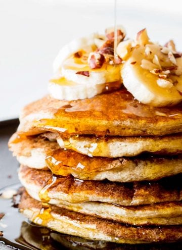 Flourless banana pancakes