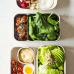 What is the keto diet, how do I create and follow a keto diet plan and how do I make a 1-day keto meal plan? This and delicious keto recipes all in one post.