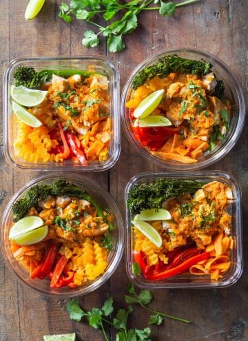 Thai Chicken Curry Meal Prep Bowls